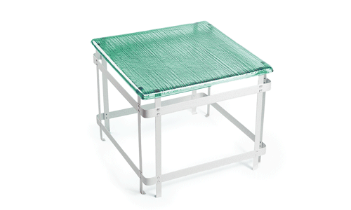meuble, table Basse en verre de couleur et pied en aluminium anodisé