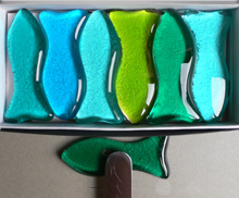 fusing, boite de portes-couteaux en verre en forme de poisson